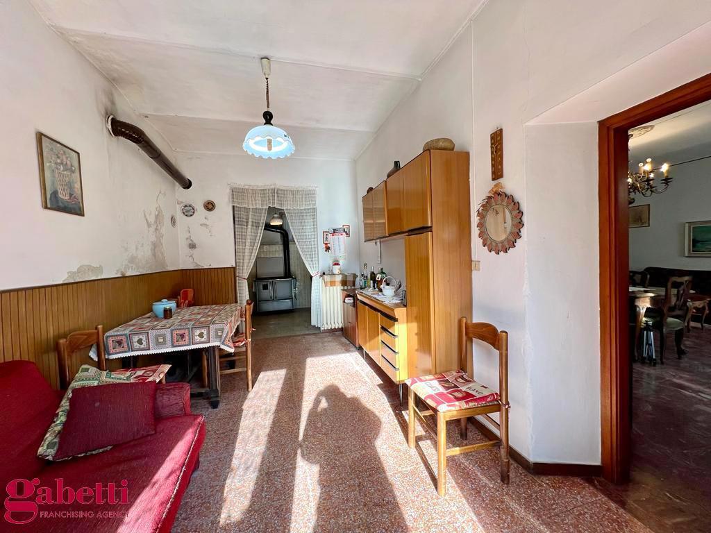 Foto 14 di 41 - Casa indipendente in vendita a Santa Vittoria d'Alba