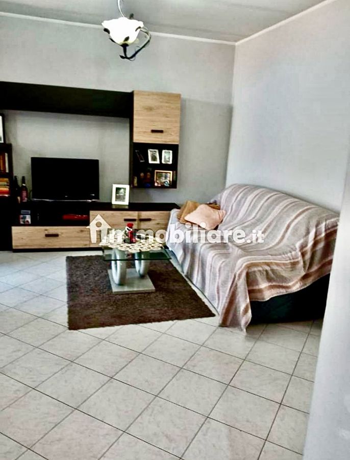 Foto 1 di 9 - Appartamento in vendita a Castel San Giovanni