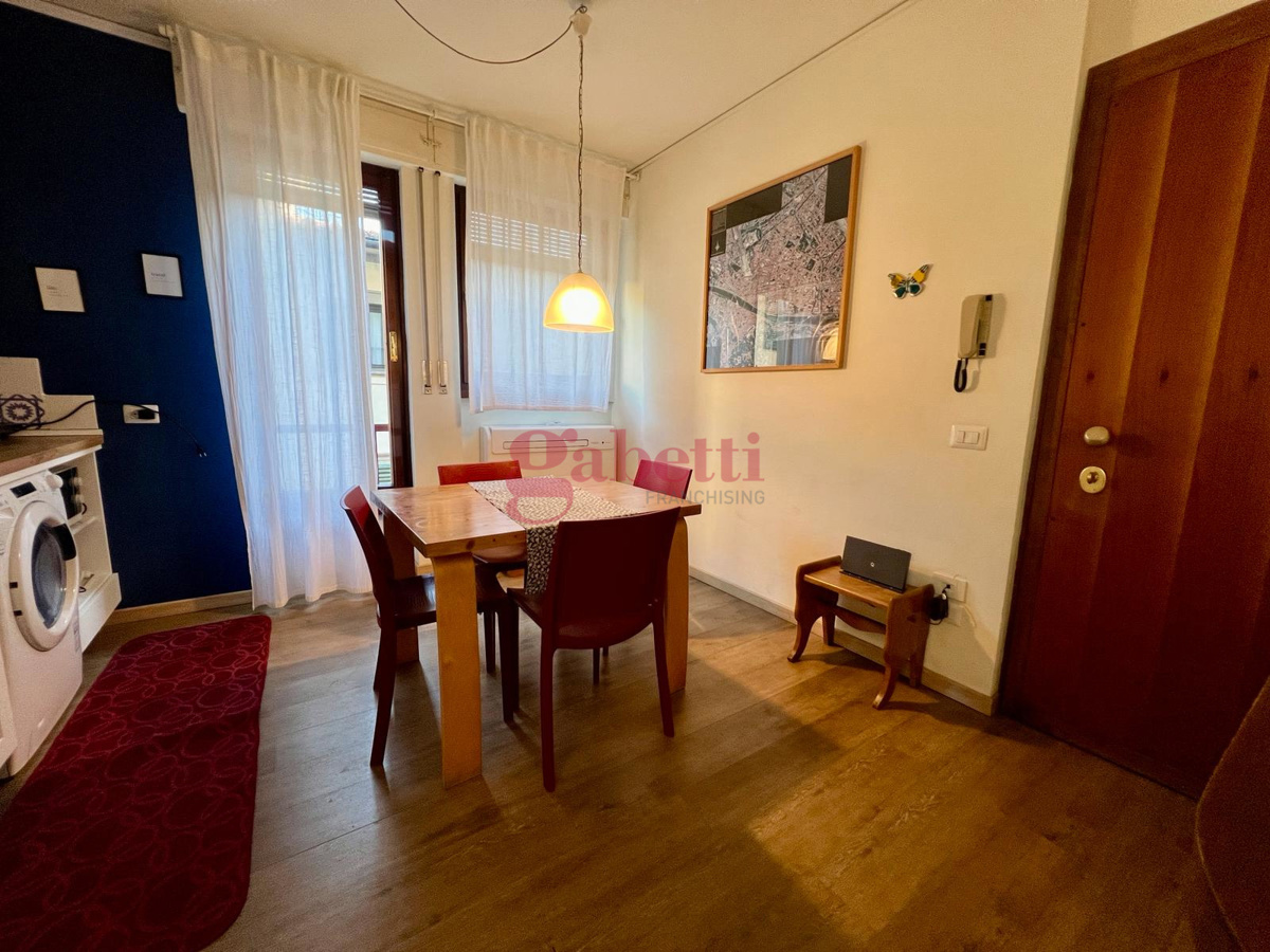 Foto 13 di 28 - Appartamento in vendita a Firenze