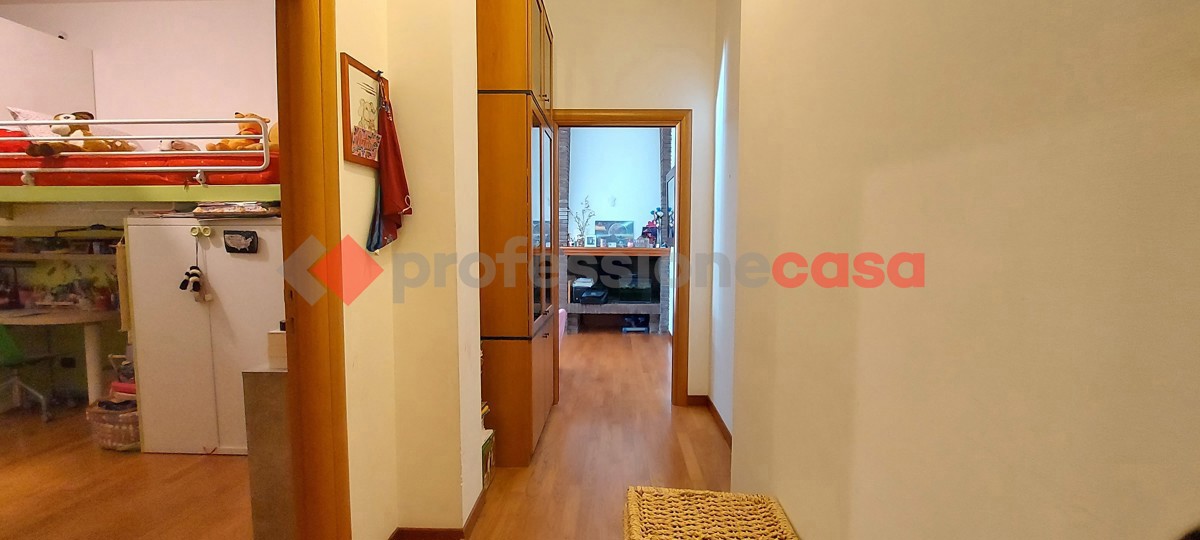 Foto 6 di 17 - Appartamento in vendita a Siena