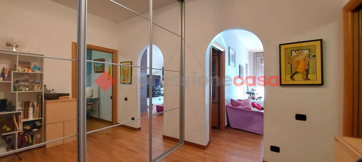 Foto 5 di 17 - Appartamento in vendita a Siena