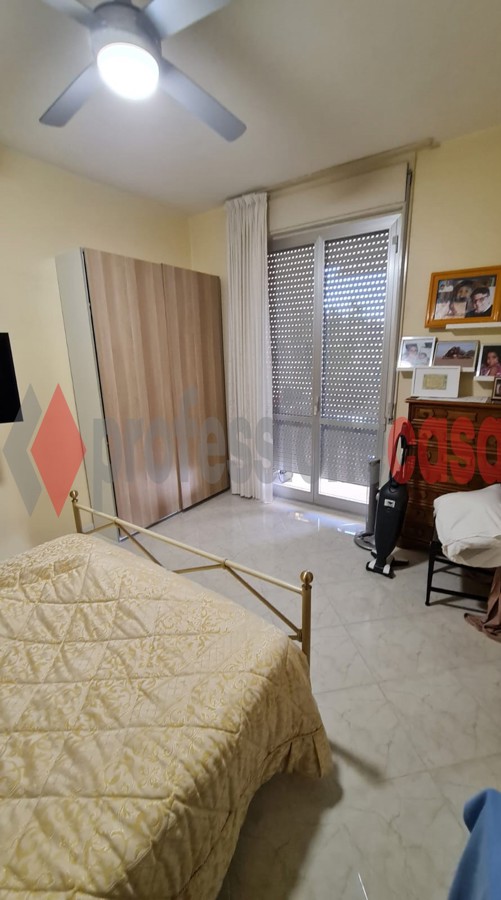 Foto 2 di 30 - Appartamento in vendita a Salerno