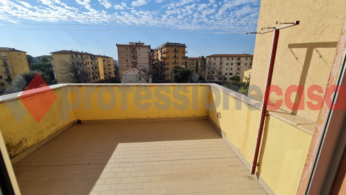 Foto 7 di 30 - Appartamento in vendita a Salerno