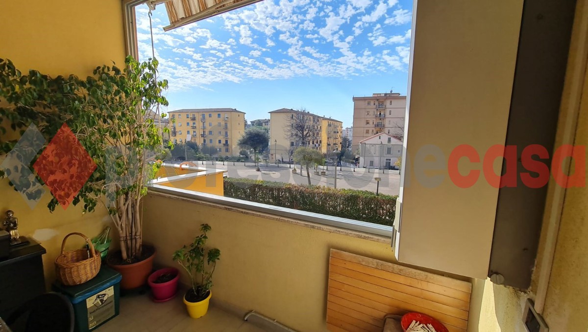 Foto 29 di 30 - Appartamento in vendita a Salerno