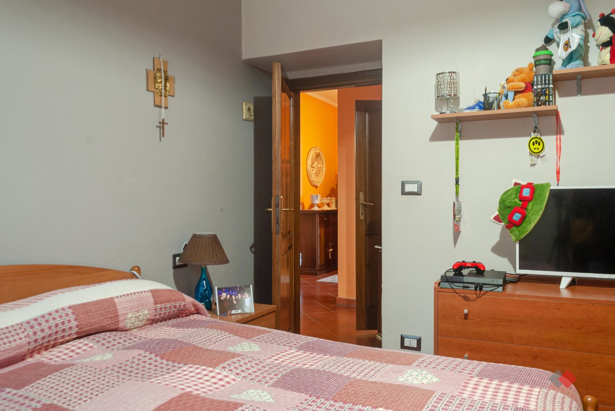 Foto 15 di 32 - Appartamento in vendita a Camporgiano