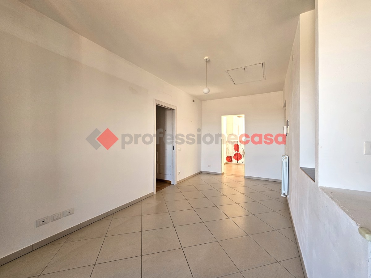 Foto 2 di 28 - Appartamento in vendita a Monteriggioni