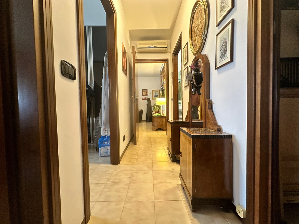 Foto 19 di 29 - Appartamento in vendita a Verona