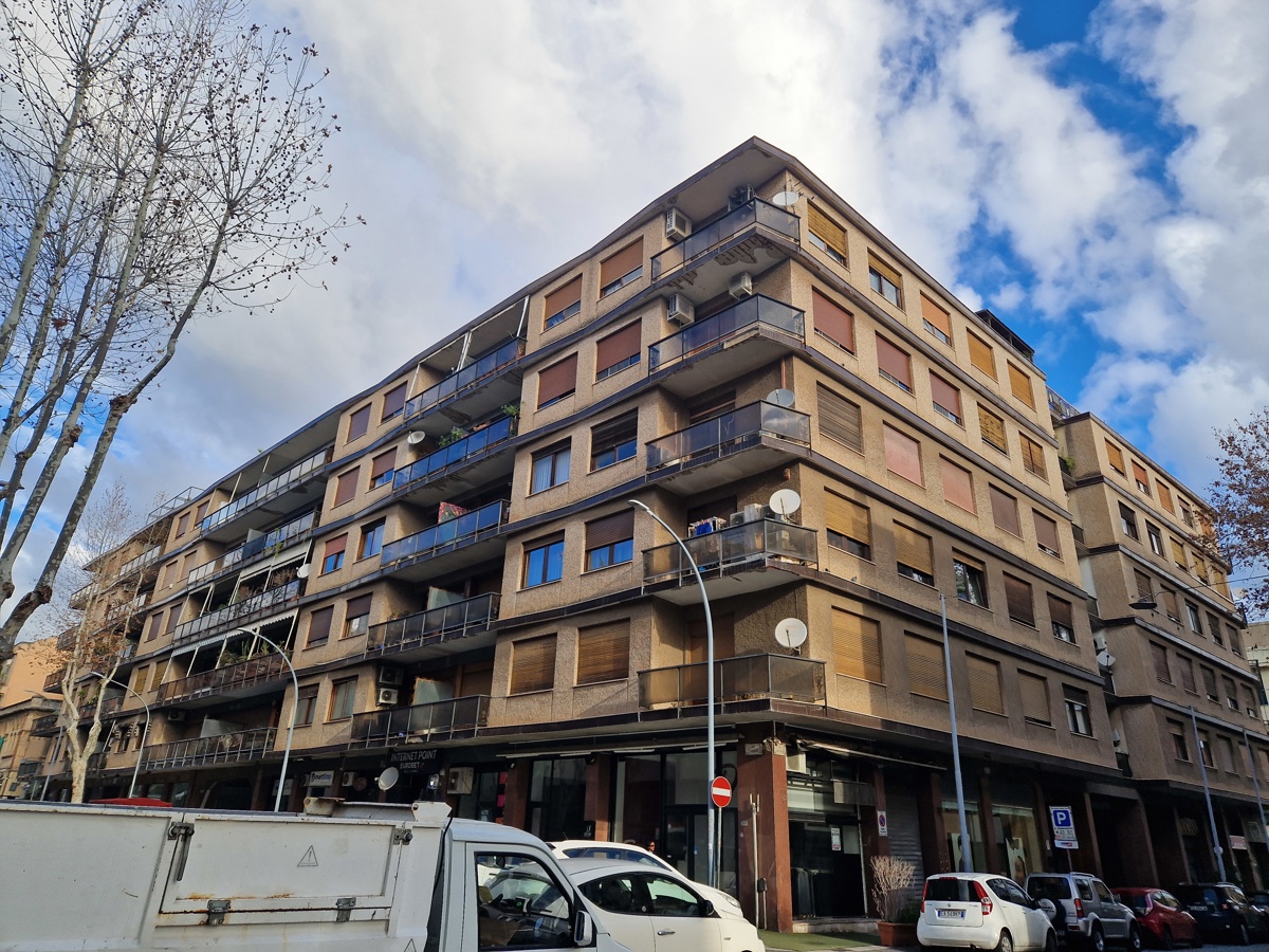 Foto 2 di 21 - Appartamento in vendita a Messina