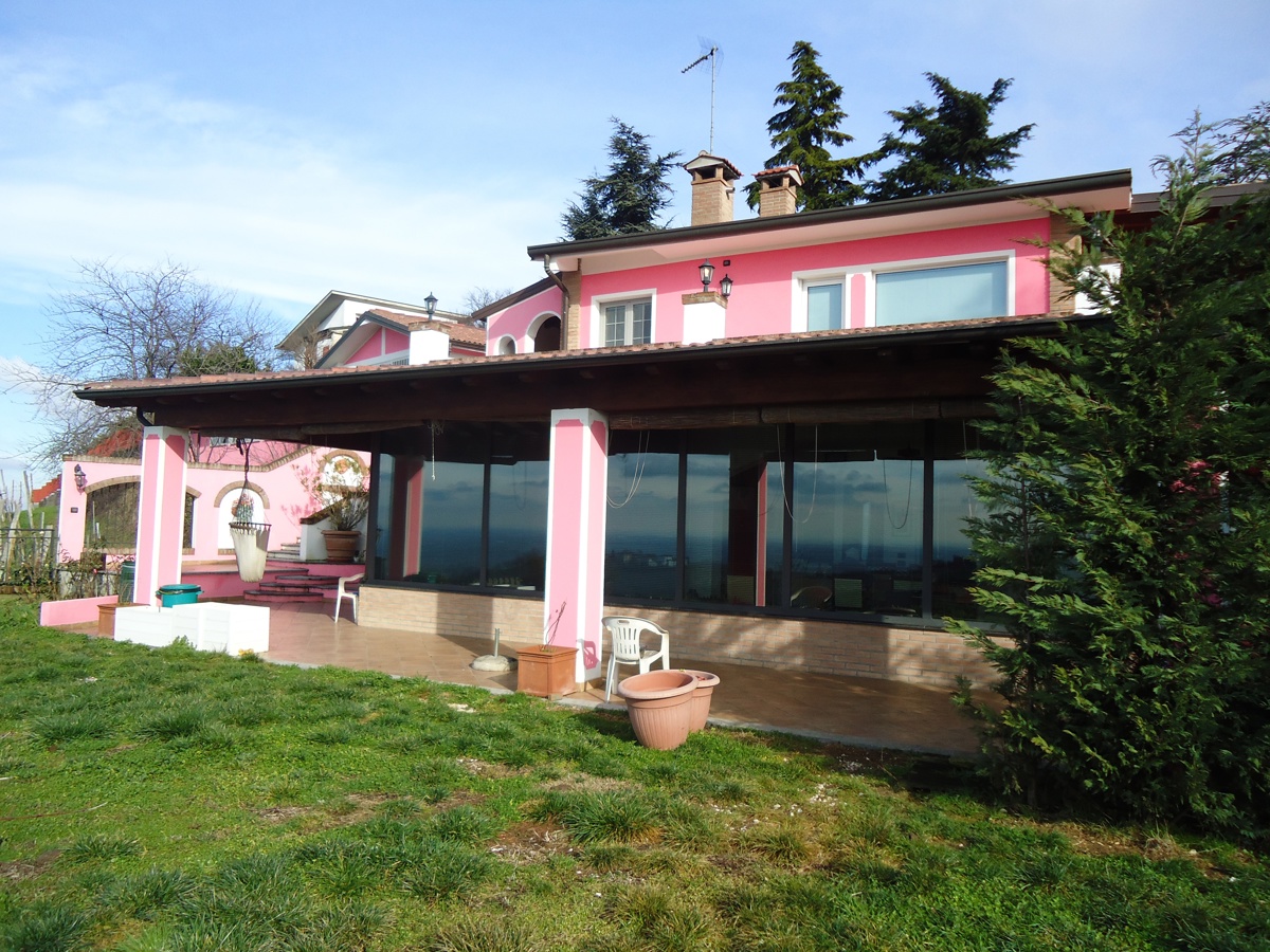 Foto 8 di 40 - Villa in vendita a Pietra de' Giorgi