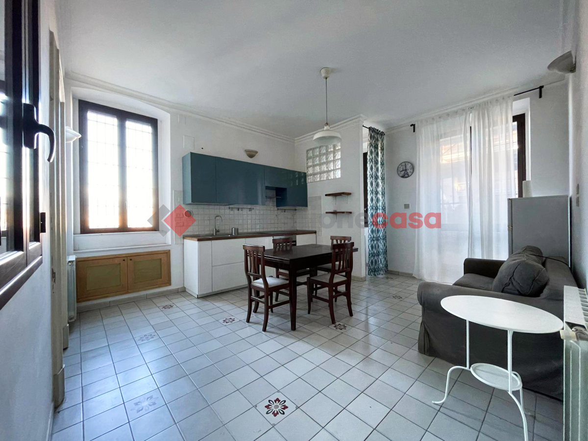 Foto 3 di 12 - Appartamento in affitto a Catania
