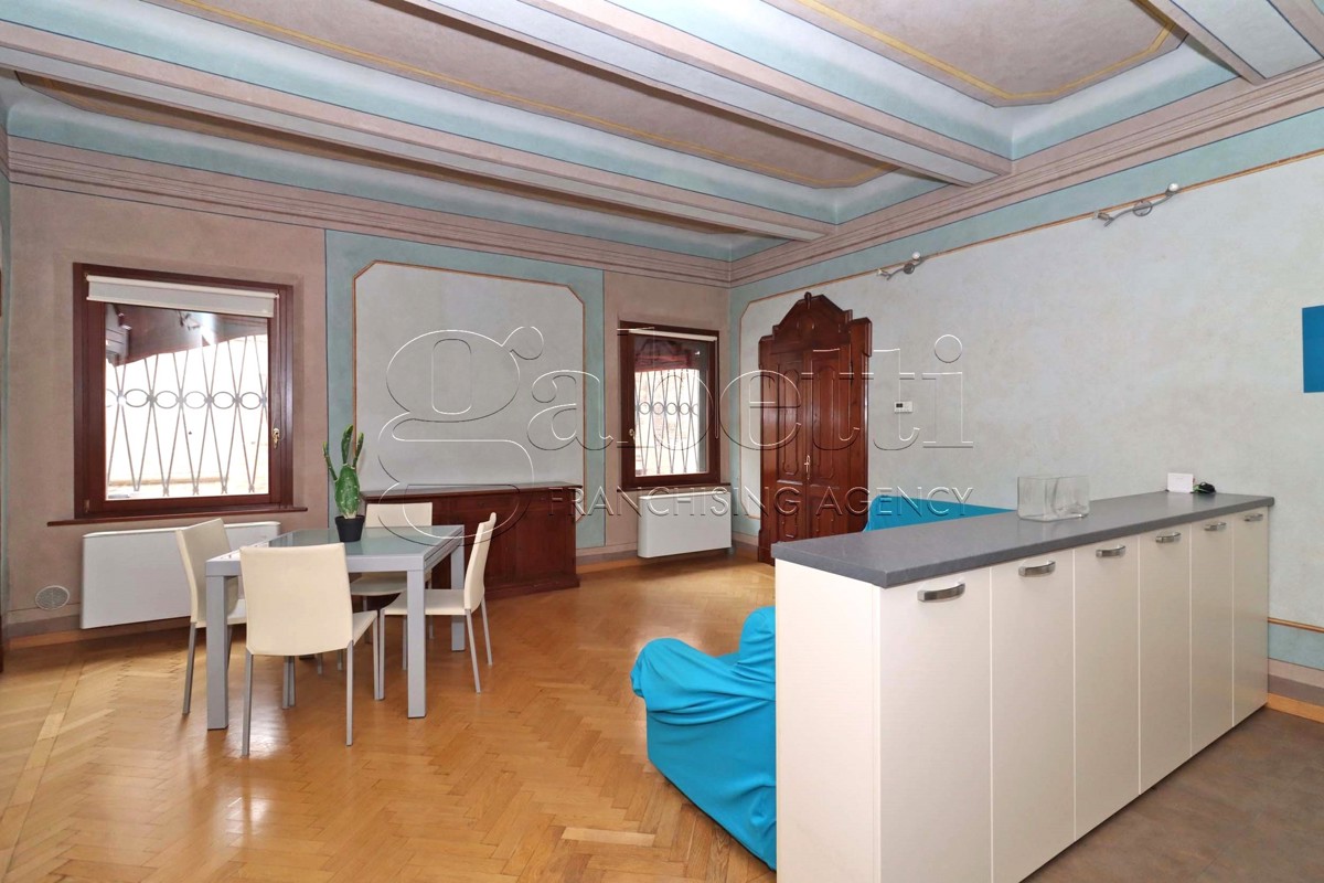 Foto 2 di 12 - Appartamento in vendita a Ferrara
