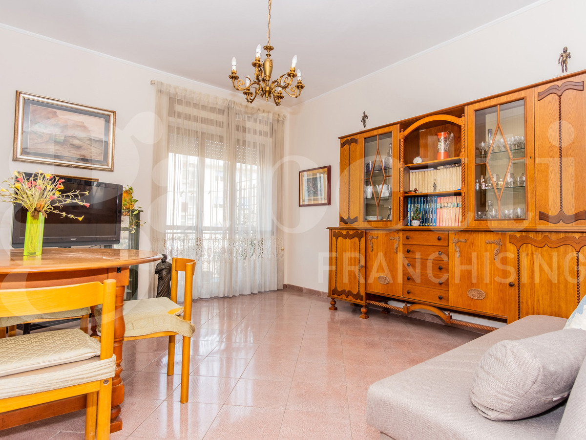 Foto 6 di 29 - Appartamento in vendita a Napoli