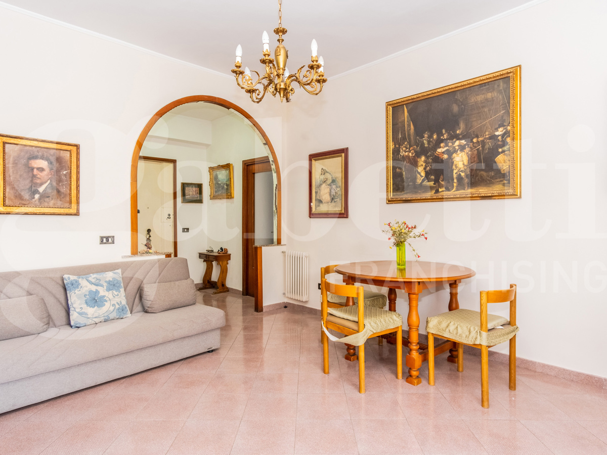 Foto 8 di 29 - Appartamento in vendita a Napoli