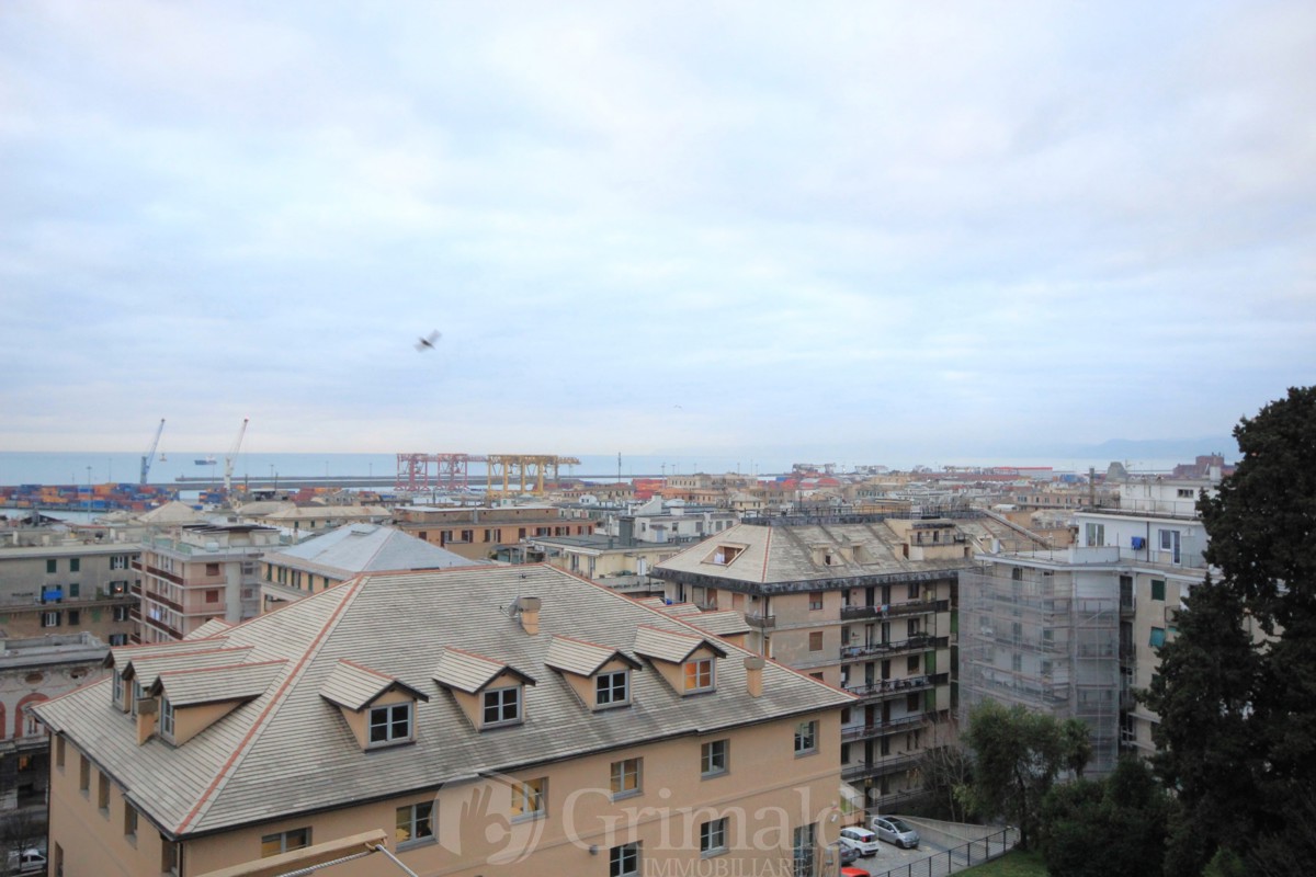 Foto 12 di 16 - Appartamento in vendita a Genova