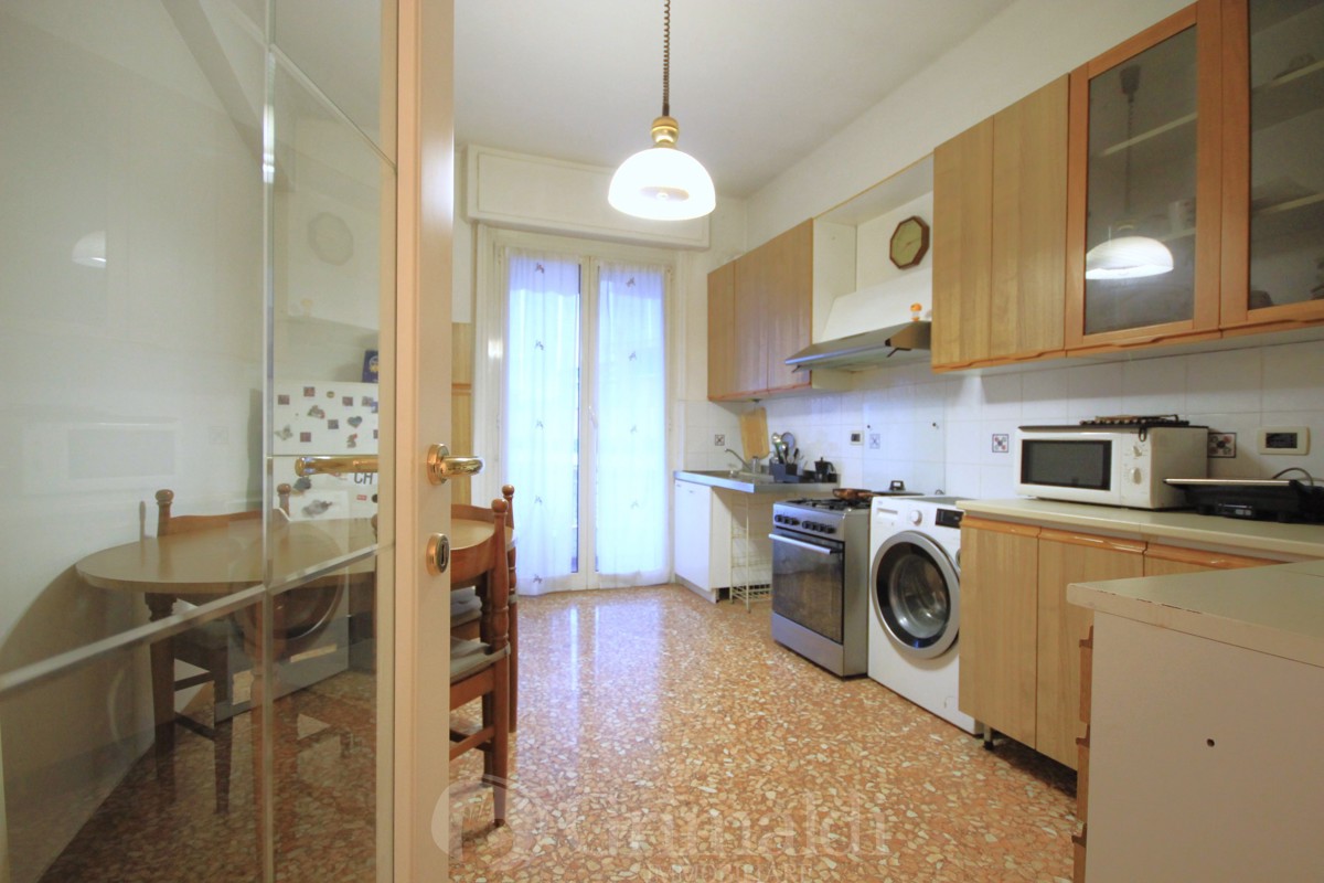 Foto 13 di 16 - Appartamento in vendita a Genova