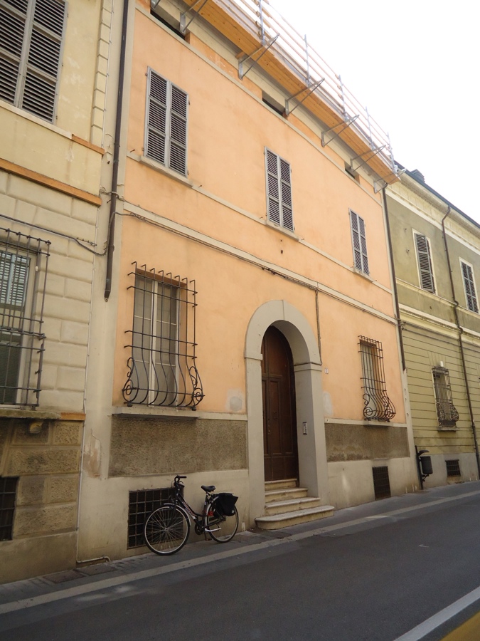 Foto 1 di 3 - Casa indipendente in vendita a Faenza