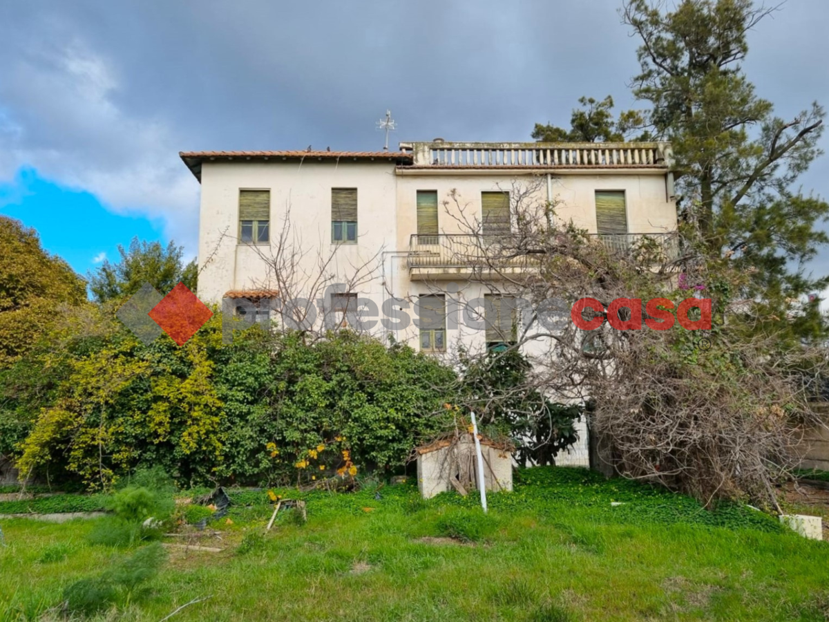 Foto 1 di 26 - Villa in vendita a San Pietro Clarenza