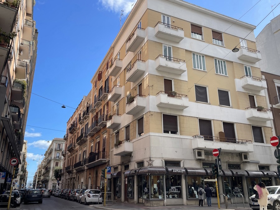 Foto 1 di 25 - Appartamento in affitto a Bari