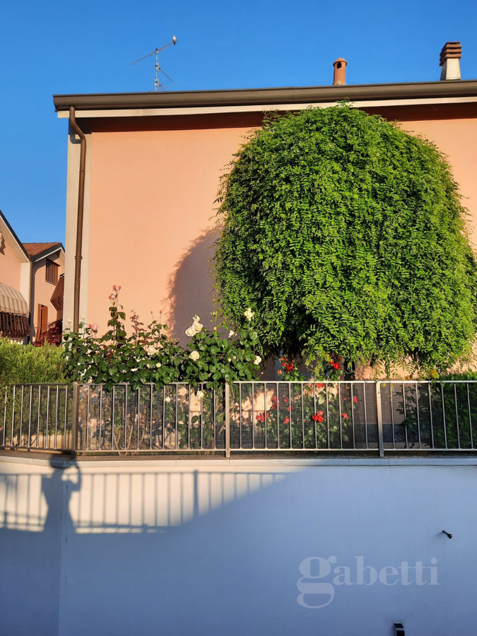 Foto 38 di 49 - Villa a schiera in vendita a Busto Arsizio