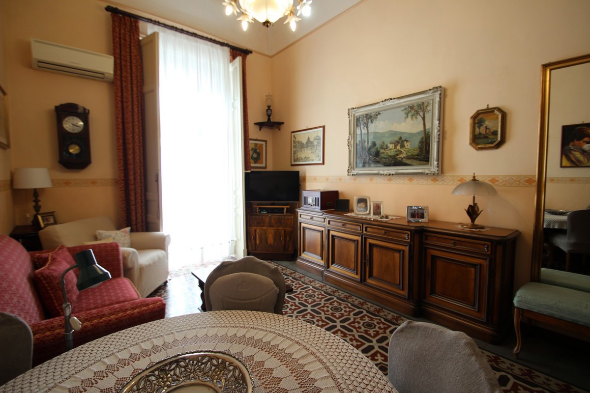 Foto 2 di 31 - Appartamento in vendita a Catania