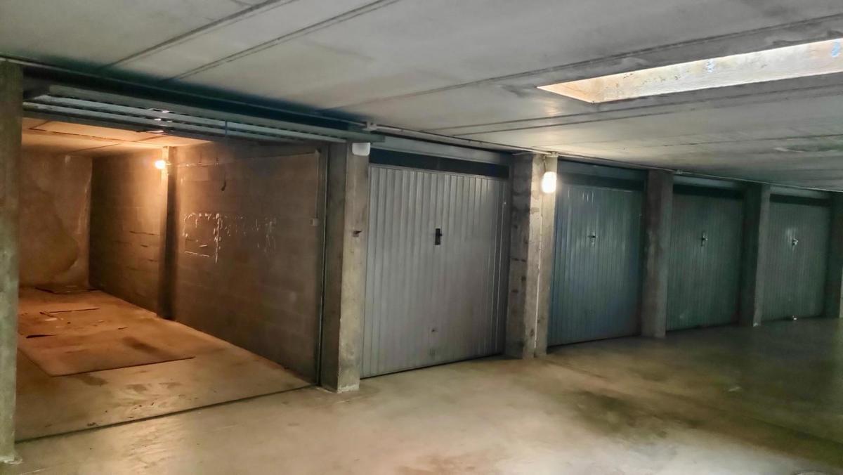 Foto 2 di 8 - Garage in vendita a Grugliasco