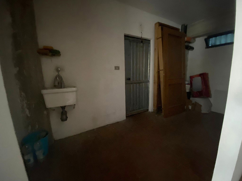 Foto 21 di 23 - Appartamento in vendita a L'Aquila