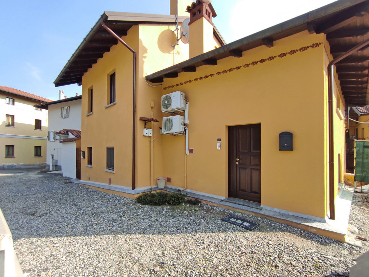 Foto 17 di 17 - Appartamento in vendita a Oleggio Castello