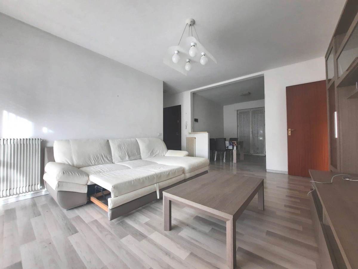 Foto 1 di 32 - Appartamento in vendita a Podenzano