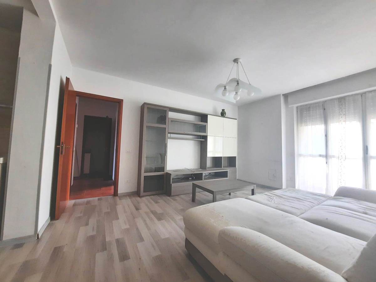Foto 5 di 32 - Appartamento in vendita a Podenzano