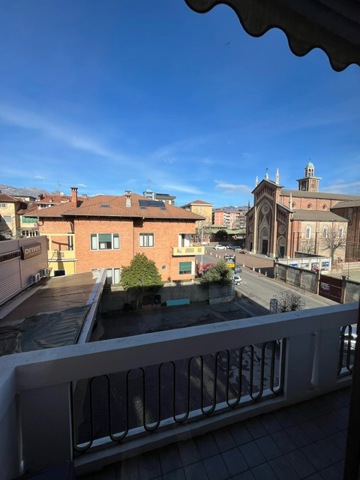 Foto 11 di 15 - Appartamento in vendita a Biella