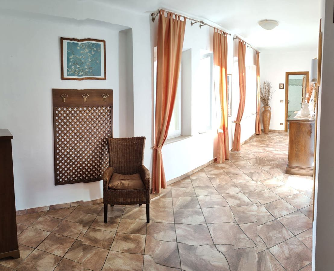 Foto 6 di 15 - Appartamento in vendita a Biella