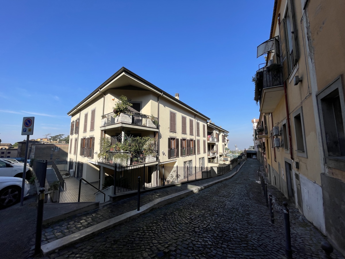 Foto 4 di 34 - Appartamento in vendita a Frascati
