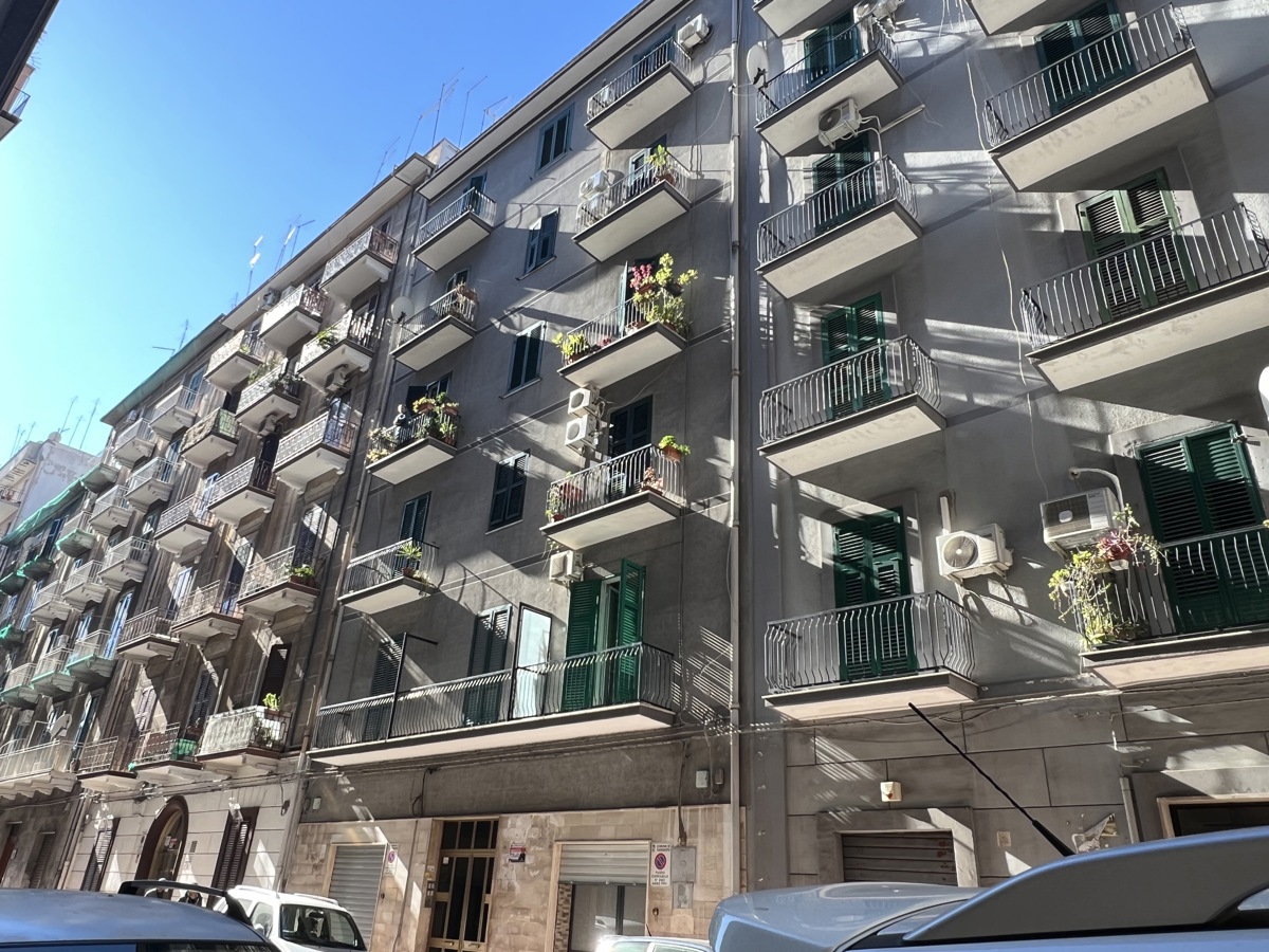 Foto 1 di 16 - Appartamento in vendita a Taranto