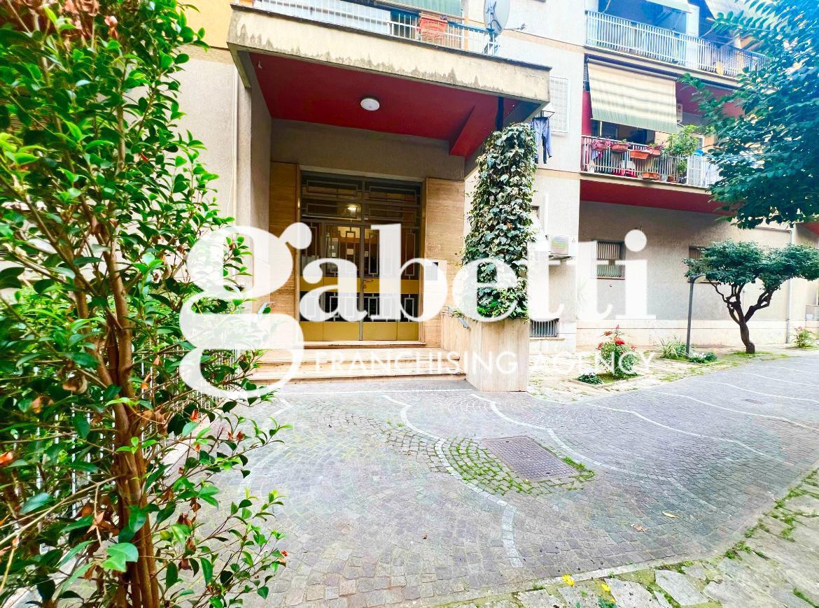 Foto 7 di 37 - Appartamento in vendita a Roma