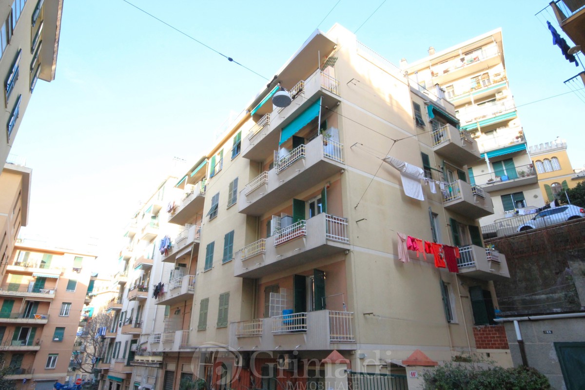 Foto 10 di 10 - Appartamento in vendita a Genova