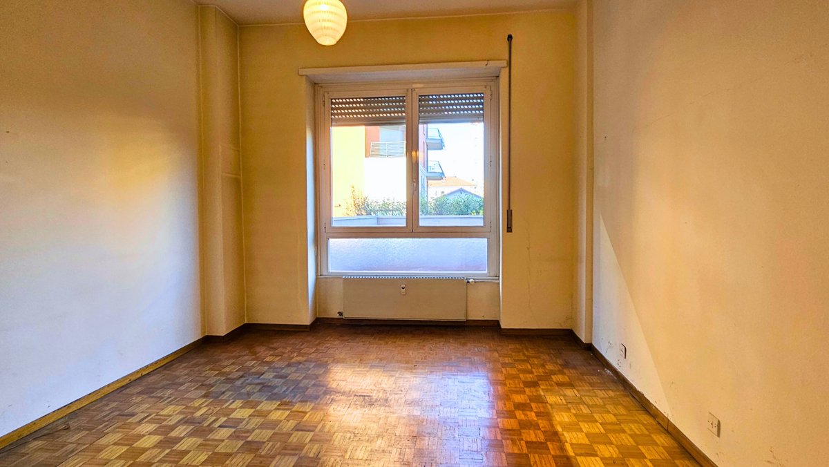 Foto 11 di 15 - Appartamento in vendita a Saronno