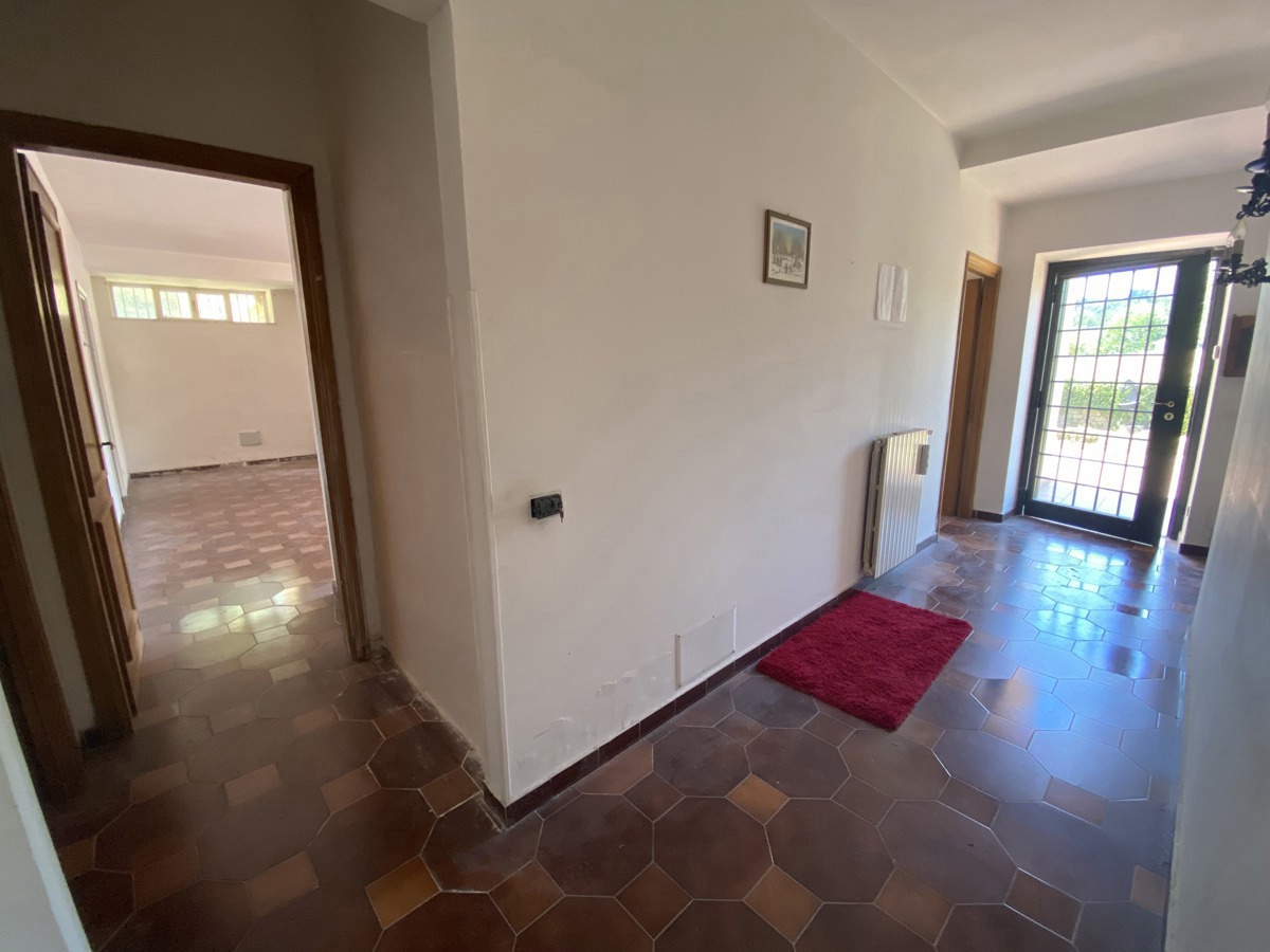 Foto 19 di 42 - Villa a schiera in vendita a Frascati