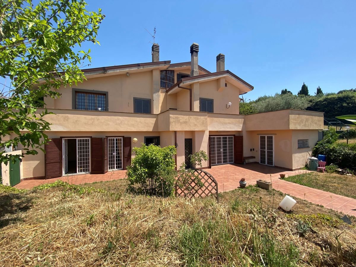 Foto 8 di 42 - Villa a schiera in vendita a Frascati