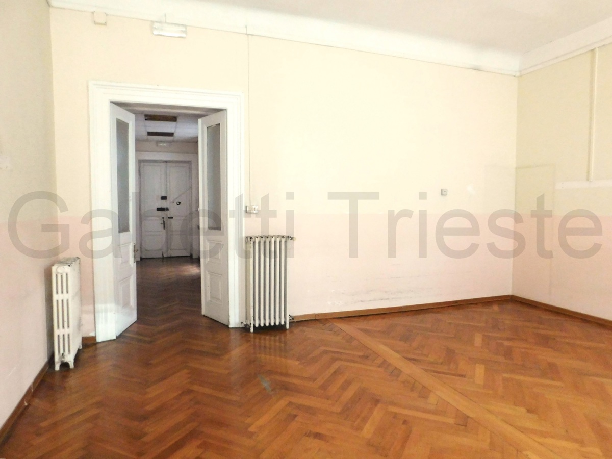 Foto 5 di 7 - Appartamento in vendita a Trieste