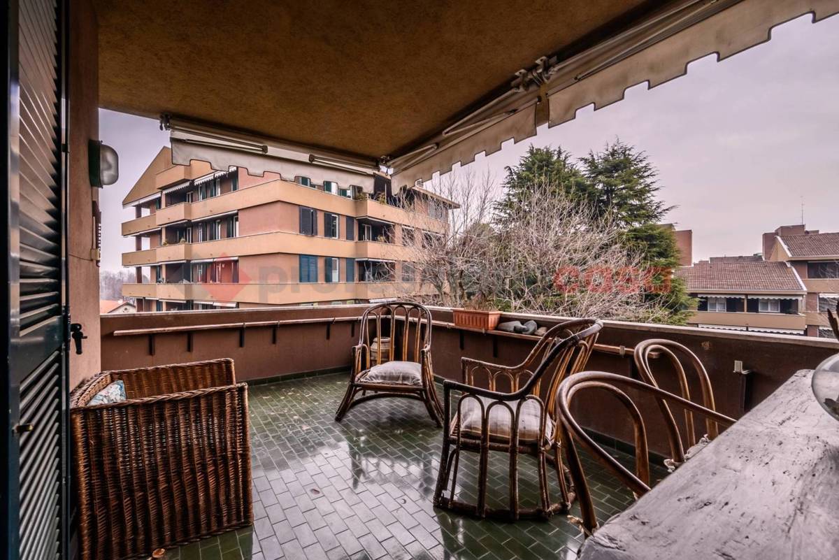 Foto 9 di 13 - Appartamento in vendita a Buccinasco