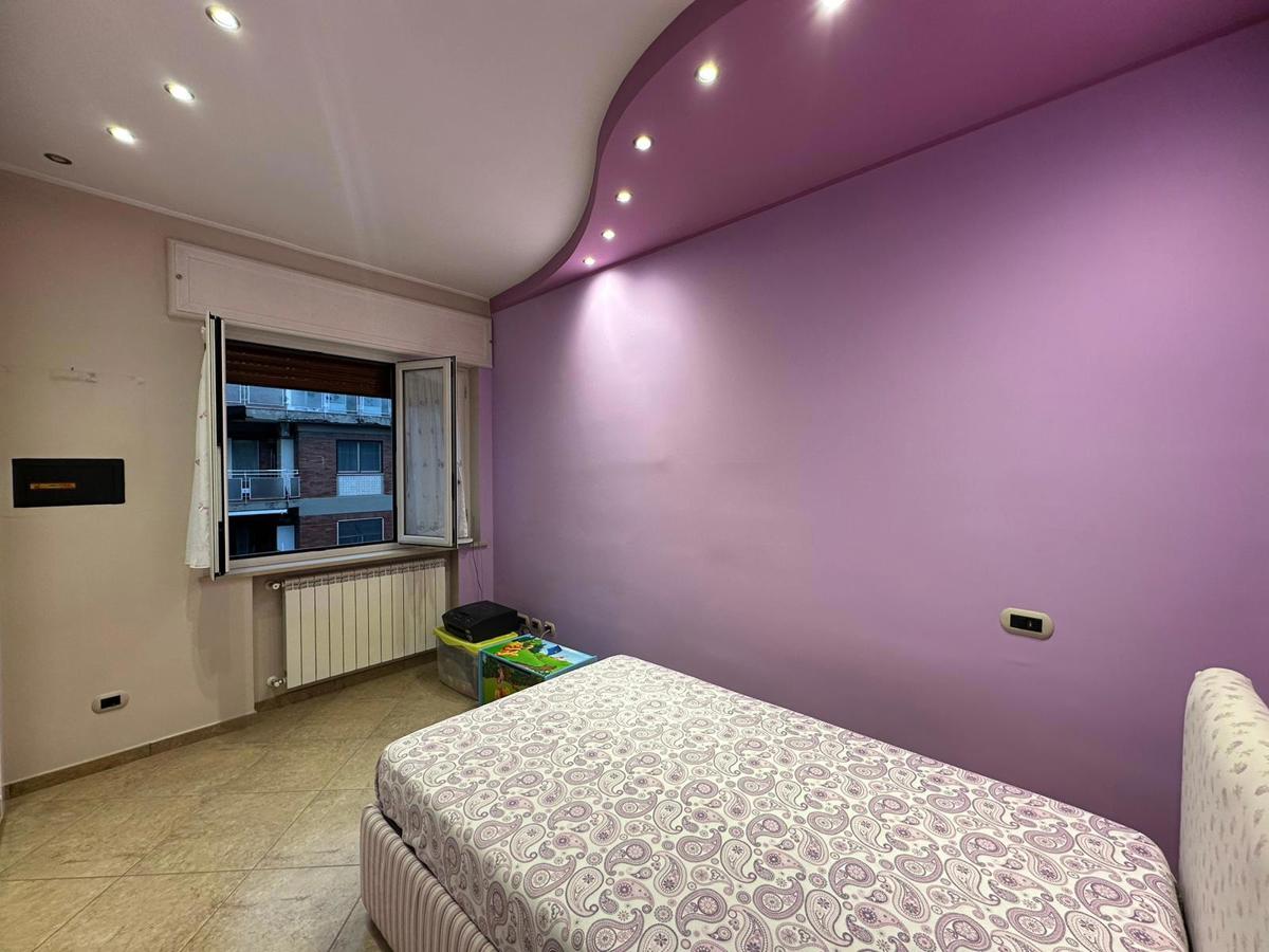 Foto 37 di 37 - Appartamento in vendita a Napoli
