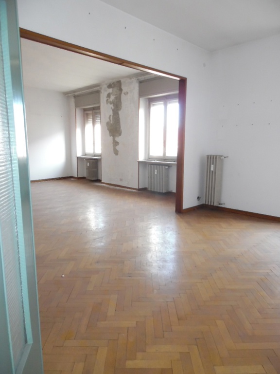 Foto 12 di 23 - Appartamento in vendita a Biella