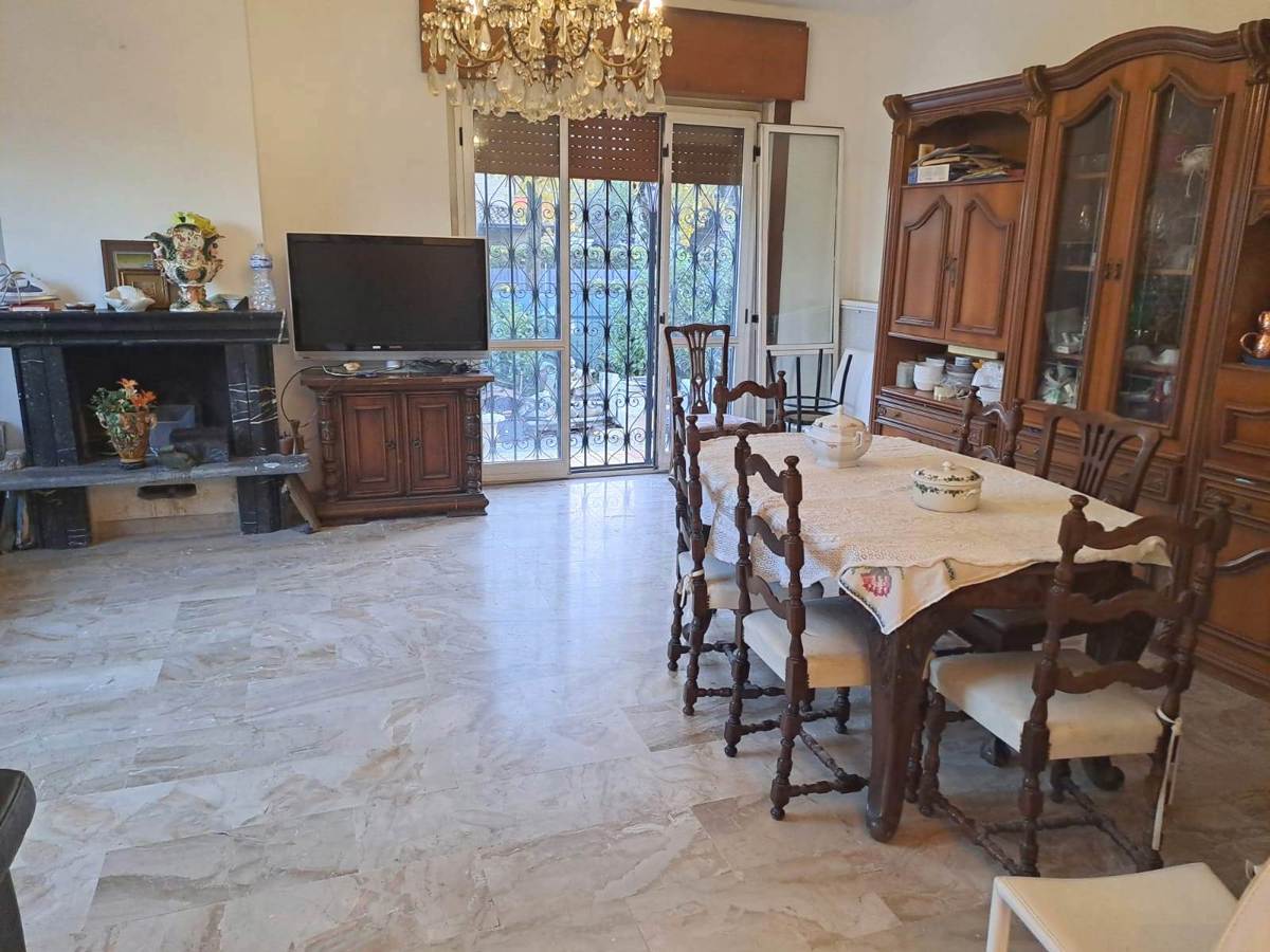 Foto 3 di 7 - Villa in vendita a Trezzano sul Naviglio