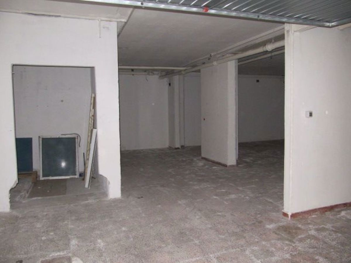 Foto 3 di 10 - Garage in vendita a Brindisi