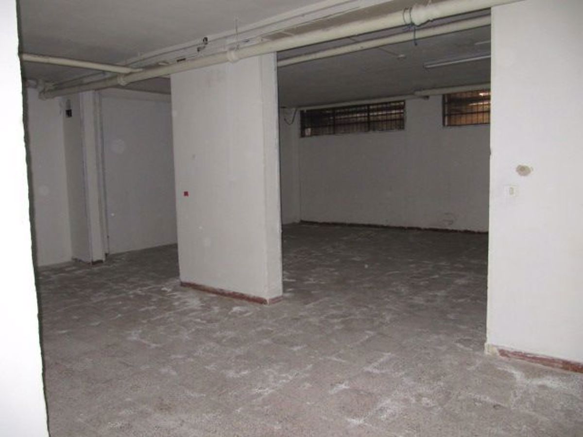 Foto 5 di 10 - Garage in vendita a Brindisi