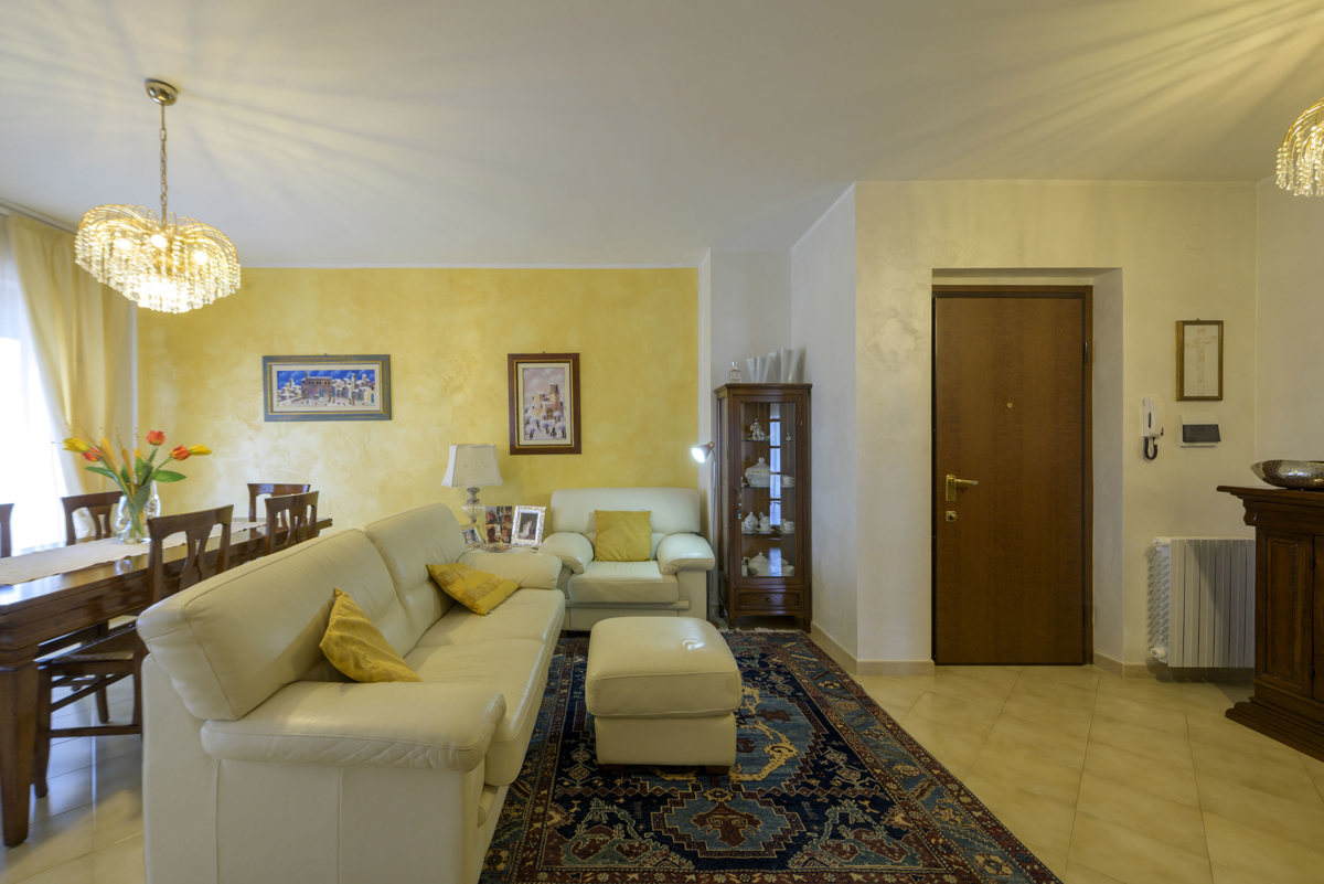 Foto 4 di 19 - Appartamento in vendita a Gubbio