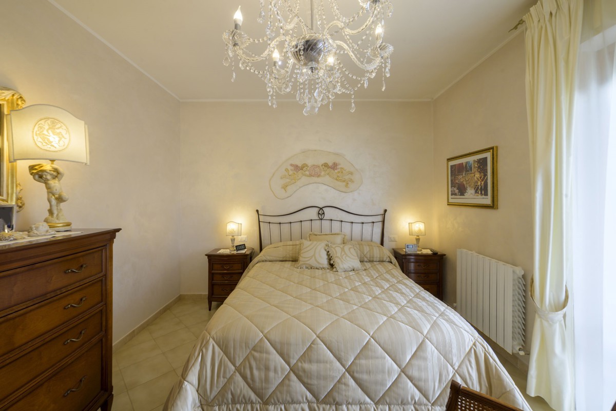 Foto 10 di 19 - Appartamento in vendita a Gubbio