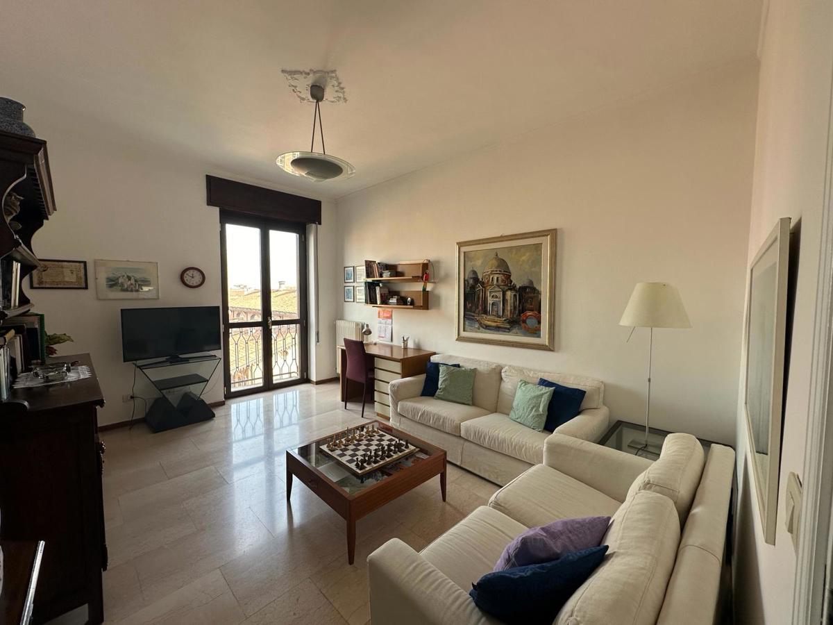 Foto 6 di 20 - Appartamento in vendita a Piacenza