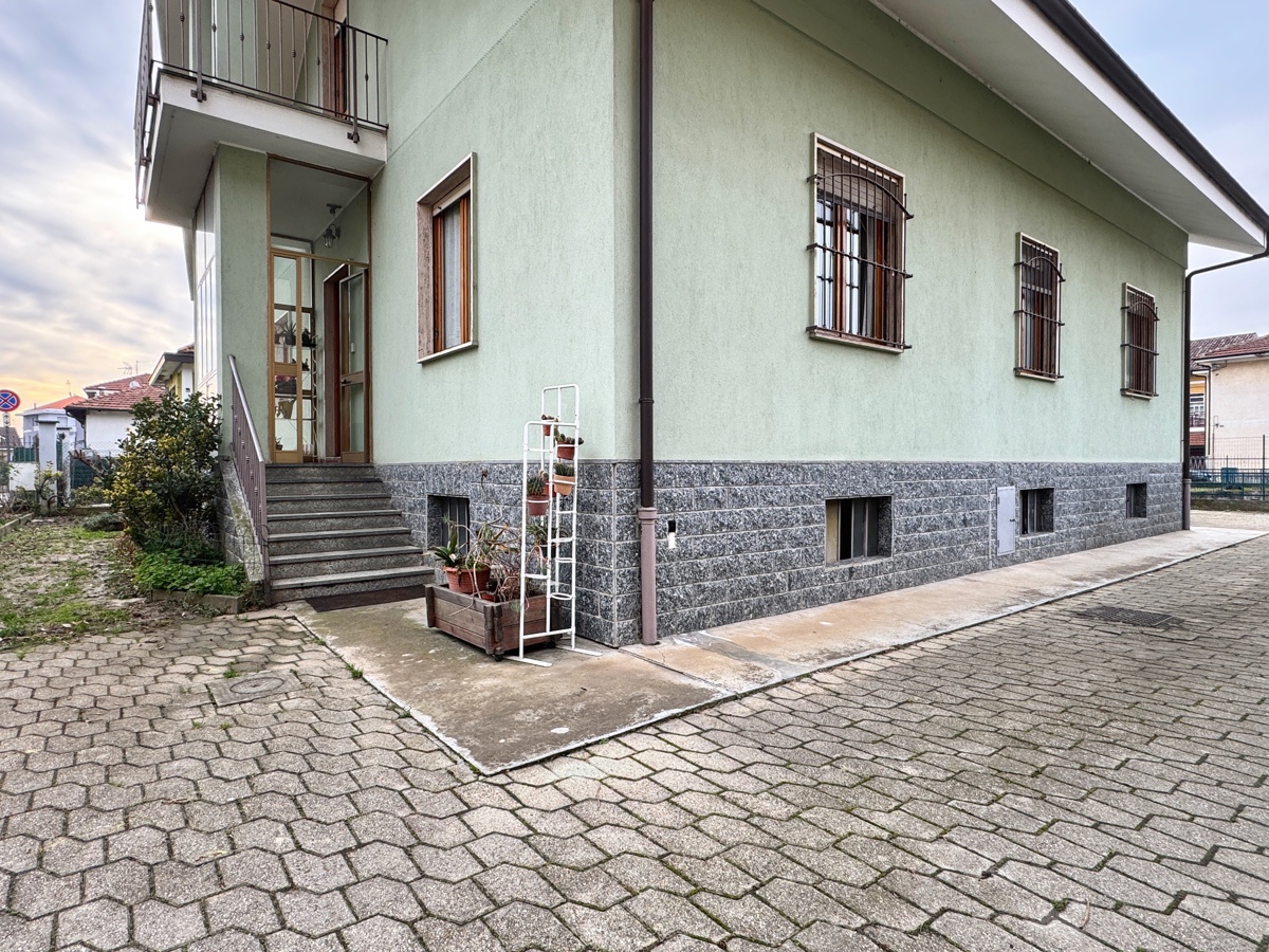 Foto 12 di 46 - Villa in vendita a Orbassano