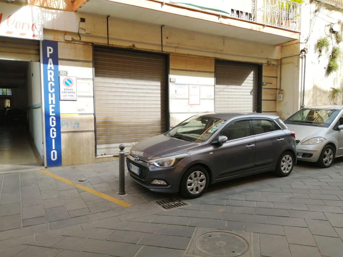 Foto 2 di 6 - Negozio in vendita a Nocera Inferiore